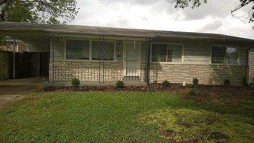 1st image of 921 Chula Dr