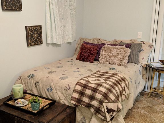 4th image of 5041 Genesee Ave Studio A