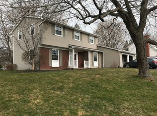 38 Nettlecreek Rd, Fairport, NY 14450