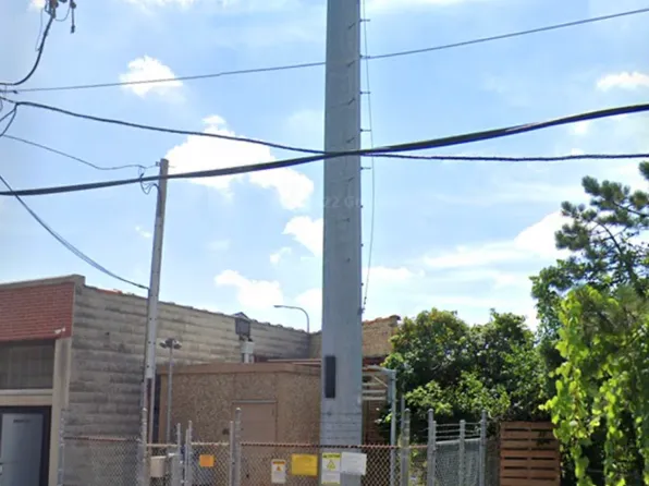 4833 W Wilson Ave, Chicago, IL 60630