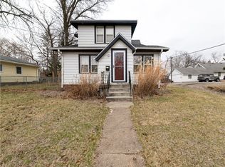 2107 Courtland Dr, Des Moines, IA 50315