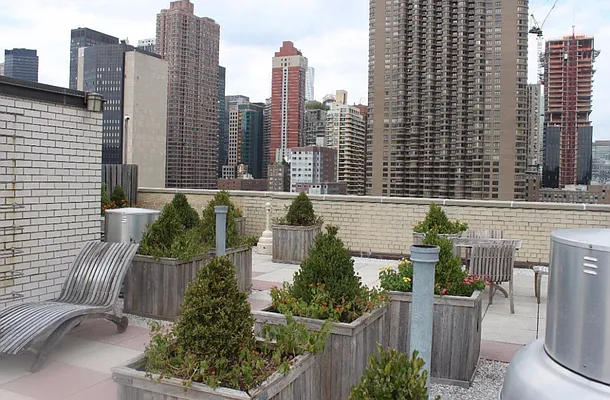 Rented by Bond New York | media 18