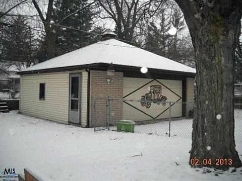 1st image of 23171 Cora Ave