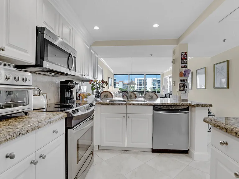 2687 N Ocean Blvd #G-305 — Photo 18