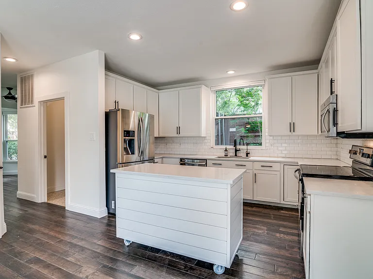 10616 Birmingham Dr — Photo 4