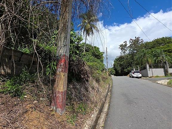 3rd image of Bo Quebrada Cruz