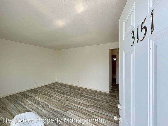 5th image of 3151 Solano Ave
