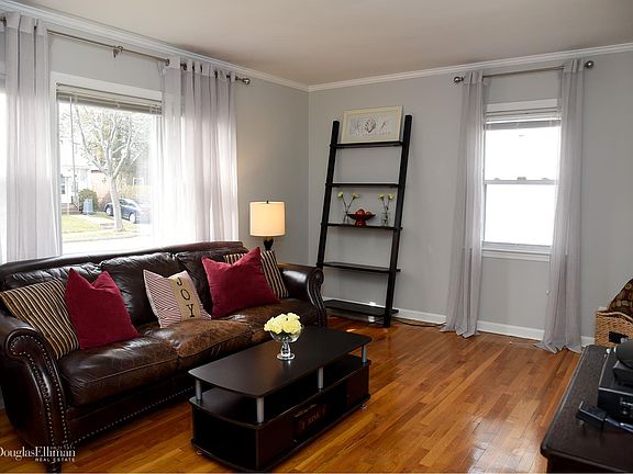 2nd image of 29 Beechhurst Ave