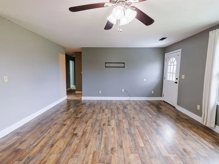 7255 S Burch Rd — Photo 5