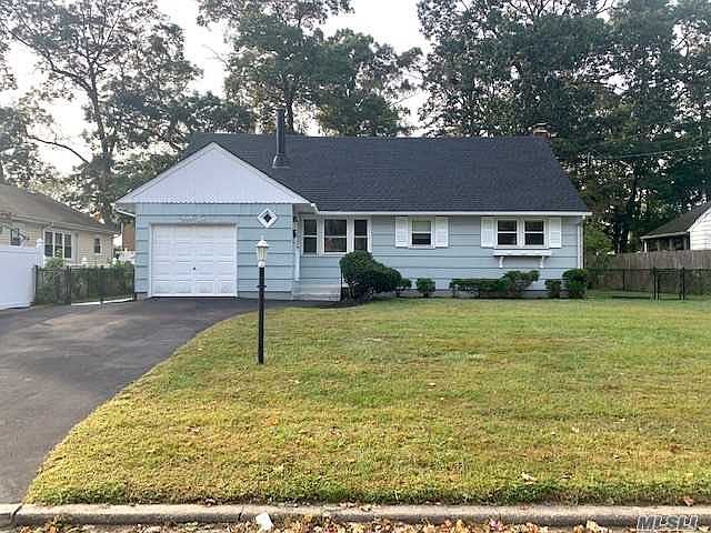 1st image of 52 Magro Dr