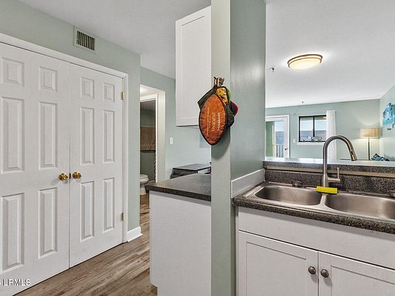 4th image of 663 William Hilton Pkwy APT 3404