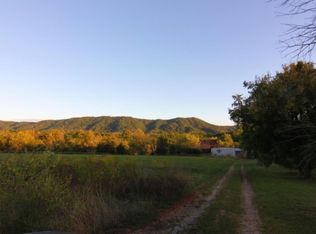 881 Clinch Valley Rd, Powder springs, TN 37848