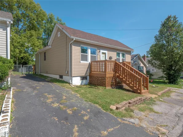 9932 Meadow Ave, Saint Louis, MO 63125