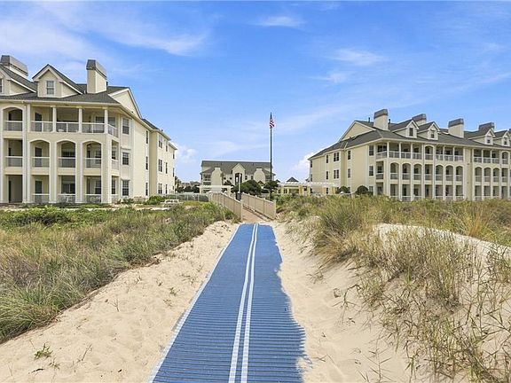 4th image of 3236 Silver Sands Cir APT 101