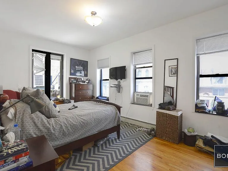 207 2nd Ave #2R — Photo 11