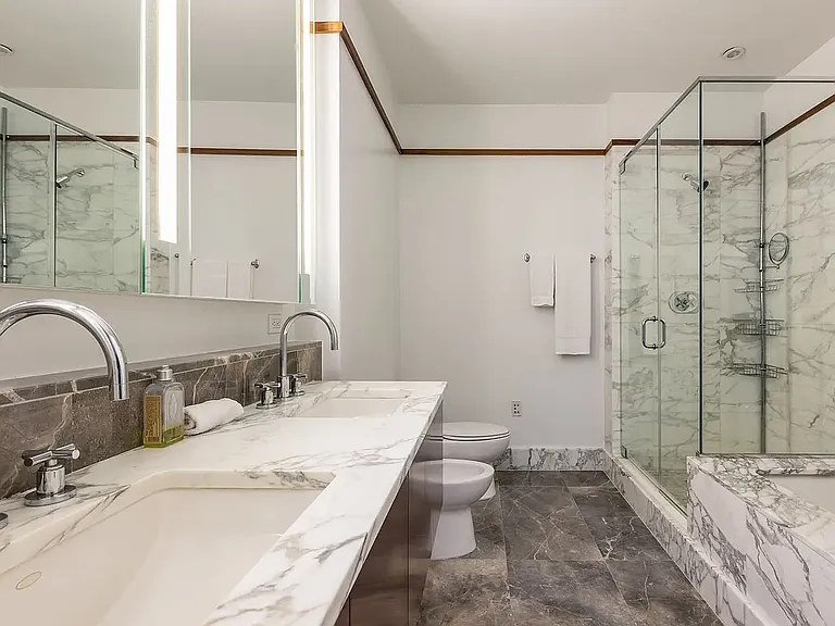 80 Columbus Cir #69B — Photo 6