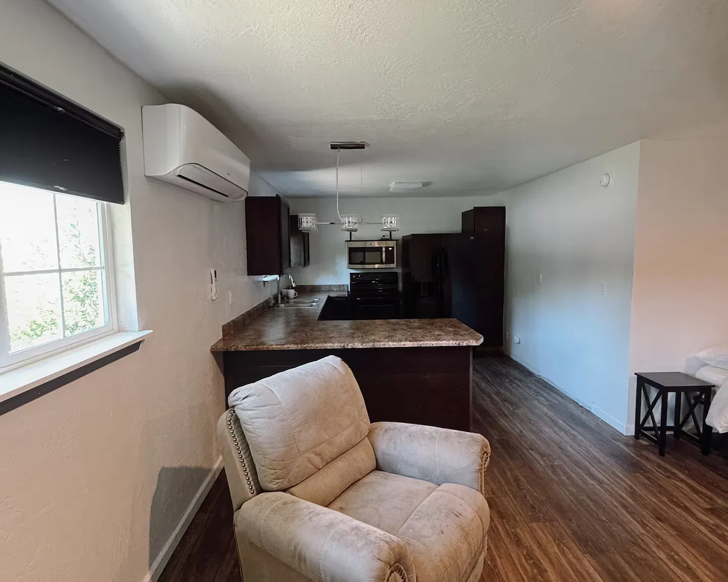 Studio, 600 sqft, $1,500 — Photo 3