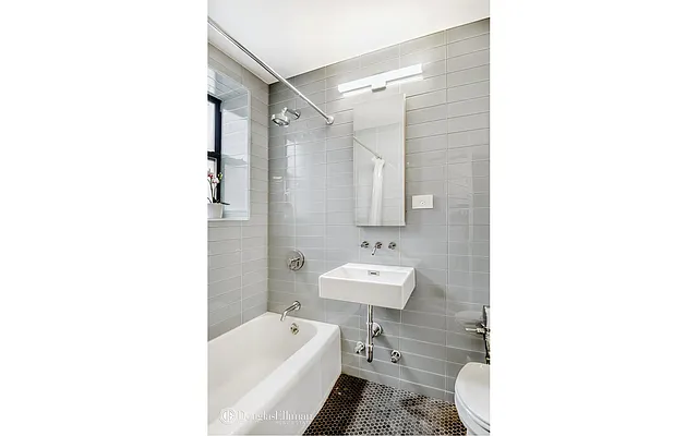 Sold by Douglas Elliman | media 16