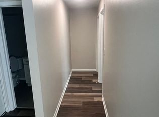 5107 Washington St #8, Downers Grove, IL 60515
