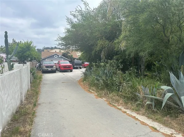 370 W Artesia St, Pomona, CA 91768