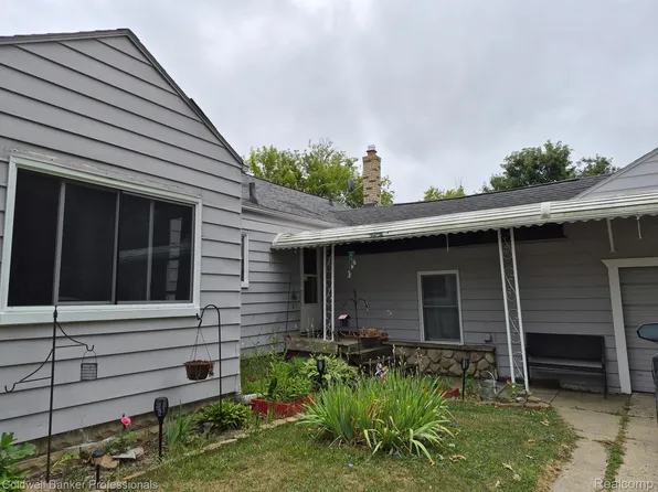 3384 Swartz St, Flint, MI 48507