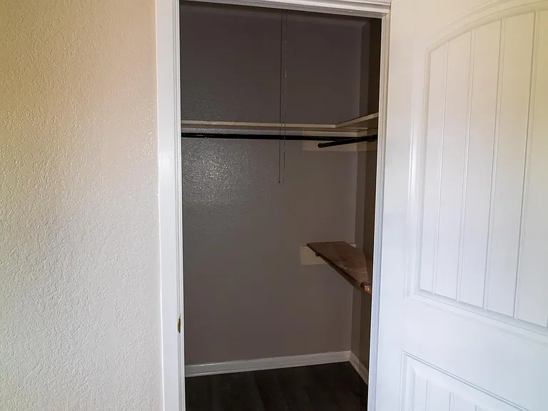 2245 Brighton Dr — Photo 25