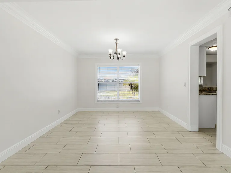 7014 Edenbrook Ct — Photo 8