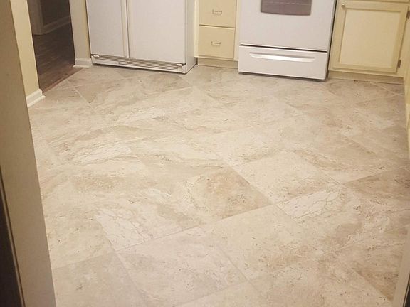 Kitchen new tiles