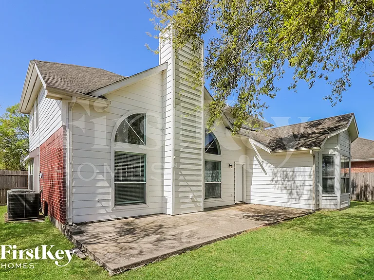 2731 Cross Tide Ln — Photo 15