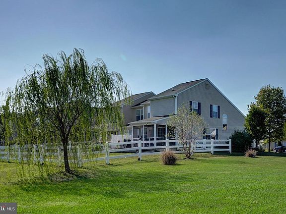 4th image of 244 Avonbridge Dr