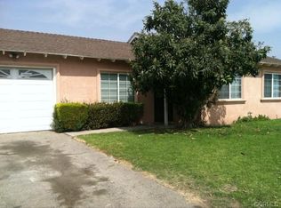 15368 Hibiscus St, Fontana, CA 92335