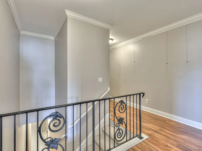 4100A Oriole Pl — Photo 23
