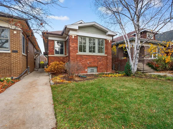 4431 N Richmond St, Chicago, IL 60625