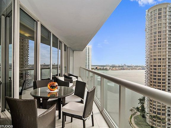 5th image of 465 Brickell Ave APT 1902