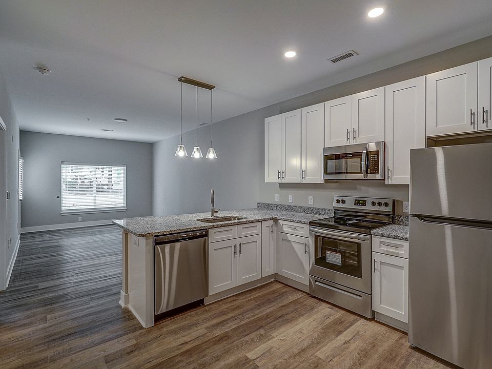 Kitchen & Living Room View