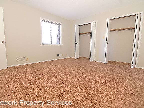 3rd image of 305 W Cessna Dr APT 4