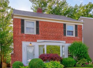 2492 Saybrook Rd, University Heights, OH 44118