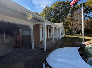 (Undisclosed Address), South Kingstown, RI 02879