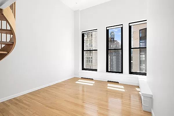 1st image of 250 Mercer St APT C604