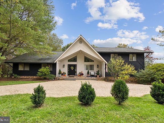 2nd image of 10551 Cobbler Valley Ln