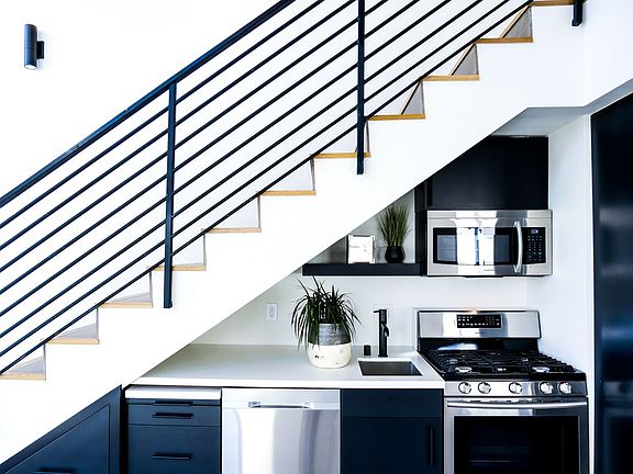 5th image of 321 N Bixel St #4