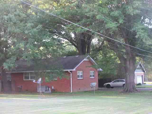 2nd image of 739 Paula St