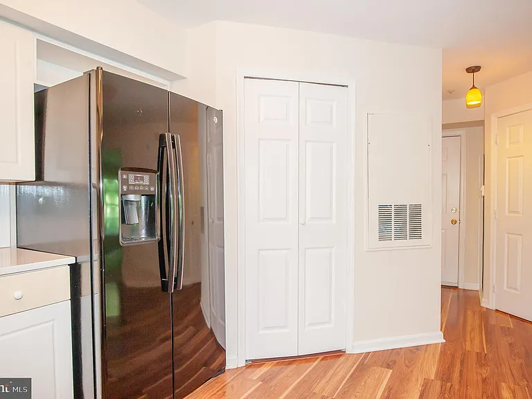 5958 Founders Hill Dr #101B — Photo 6
