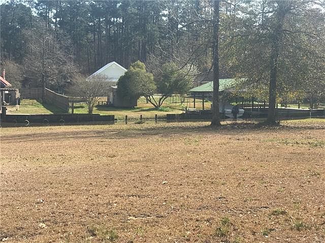 2nd image of 31140 Dendinger Mill Rd