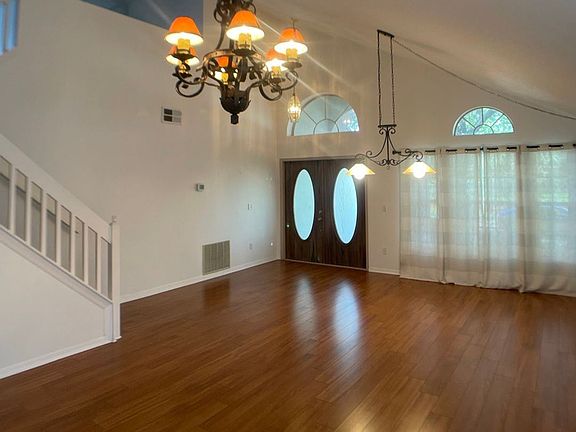 2nd image of 3342 Sterling Lake Cir