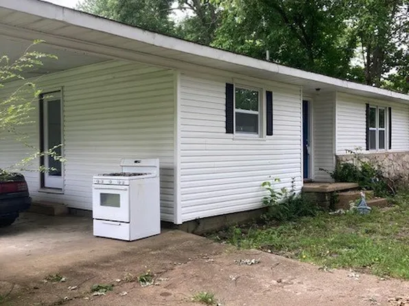 205 Saint George Ave, Berryville, AR 72616