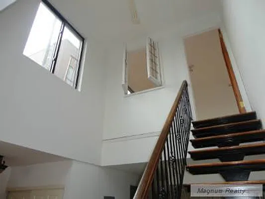 Rented by Magnum Realty Holdings, LLC | media 8