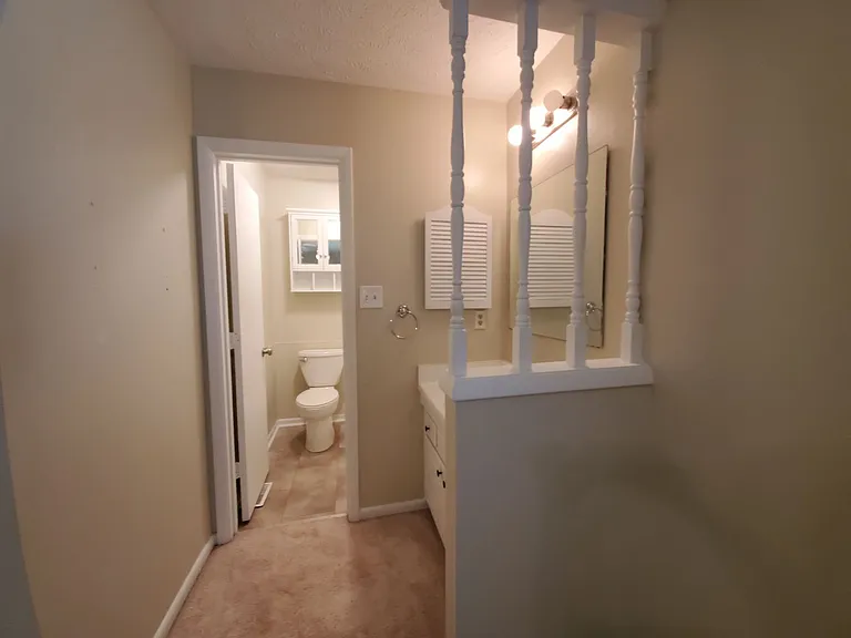 6400 Hollyhock Ct — Photo 24