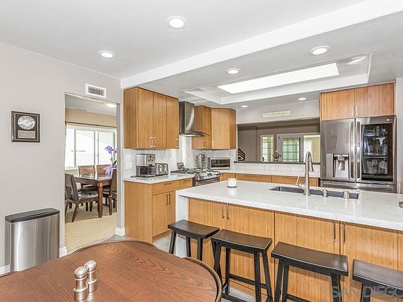 5th image of 17077 Montura Dr