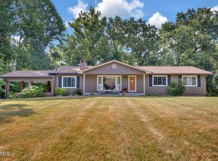 1021 Fox Hunter Rd, Maynardville, TN 37807